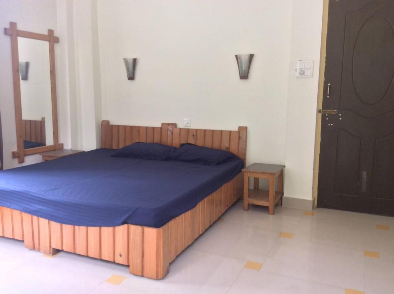 Oasis Guest House Bhagsu D'Shala ダラムシャーラー エクステリア 写真